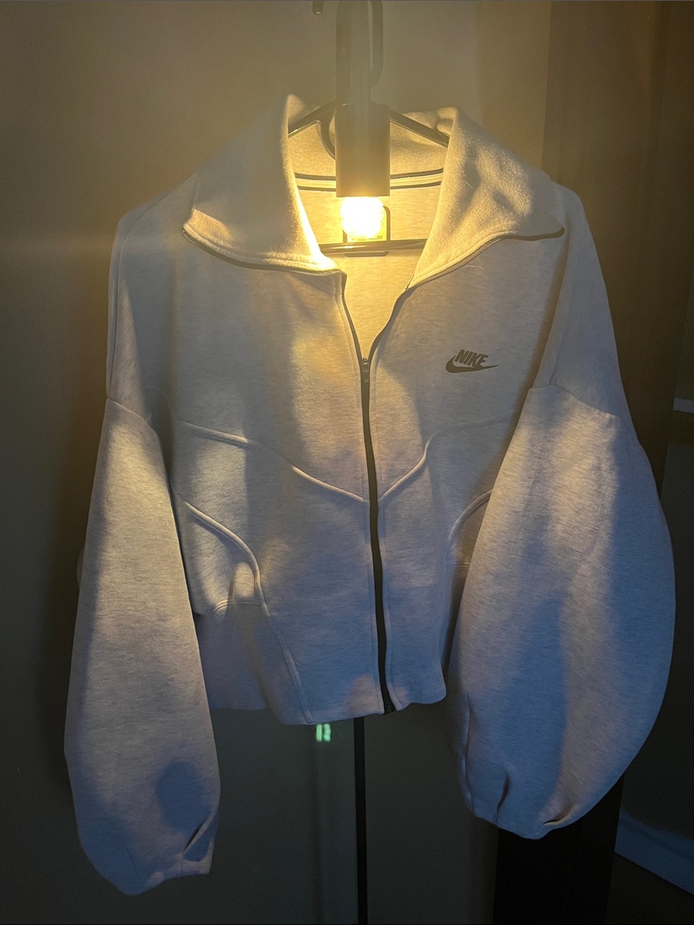 Nike Zip - Picture 2 of 6